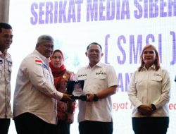 Bupati Labuhanbatu Saksikan Pelantikan Pengurus SMSI Labuhanbatu Raya