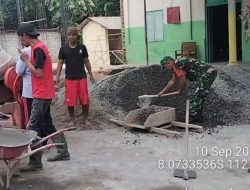 Kompak, Babinsa Koramil Sanankulon Bersama Warga Gelar Kerja Bakti Bangun Mushola