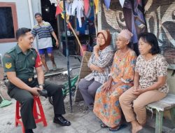 Warga Rw. 08 Rt. 05 Jadi Sasaran Komsosnya Babinsa Tipes.