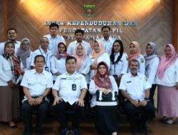 Wadai Balapis Manis’ Disdukcapil Kota Samarinda Jangkau Adminduk Hingga Kelurahan,
