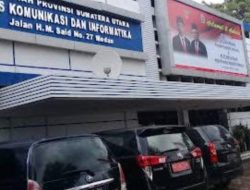 Minta Kejatisu dan Poldasu Periksa Anggaran Wartawan di Dinas Kominfo Sumut FJP Minta Kejatisu dan Poldasu Usut Diskominfo Sumut, Ini Sebabnya!!.Diduga Diskominfo Sumut Tebang Pilih Terhadap Forum Jurnalis Pemprovsu,