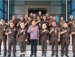 Komjak RI Kunker ke Kejari Bondowoso, Minta Jajaran Kejaksaan Laksanakan Pesan Jaksa Agung