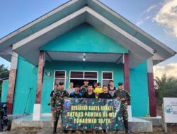 Satgas Pamtas Yonarmed 16/TK Melaksanakan Kegiatan Karya Bhakti di Gereja GKE Bala Petara Semunying