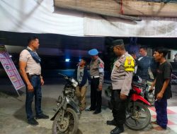 Kapolsek Indrapura AKP.JONNI H .Damanik.SH.MH””Melaksanakan Patroli Mobile Pada Malam Hari..
