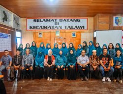Pj. Ketua TP PKK Ny. Sumela Ajak Masyarakat Sukseskan Program Iva Test