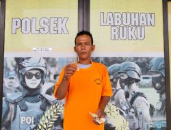 Terciduk Samsul Di Boyong Ke Kantor Polisi Labuhan Ruku Terkait Kasus Narkoba Jenis Shabu Shabu.