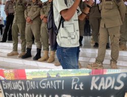 Unras Rumban Sumut Gruduk Kantor Bupati Batu Bara Minta Pj.Bupati Segera Di Copot Plt.Kadis Kadisdik Batu Bara.