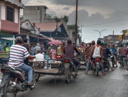 Pedagang Ikan Gunakan Badan Jalan, Pemkab Batu Bara Lemah Lakukan Penertiban