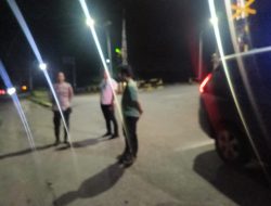 Kanit Samapta Polsek Indrapura melaksanakan Patroli Mobile Pada Malam antisipasi gangguan Kamtibmas.