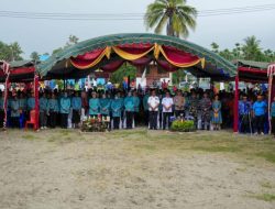 Ketum TP PKK Temu Kader Sekaligus Beri 500 Paket Bantuan Bahan Pokok di Jayapura.