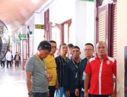 Geruduk Kantor PN Medan Masyarat Batu Bara Dan Mahaiwa Mintah PN Batalakan (Prapid) Atas Dugaan Korupsi PPPK 2023.