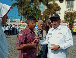 PMI Cilacap Bagikan Ratusan Kacamata Gratis dan Paket Sembako di Hari Jadi ke-79
