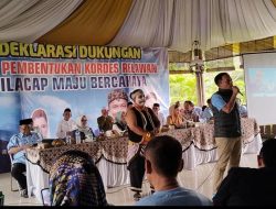 Cabup-Cawabup Awaluddin-Vicky Klaim Miliki Program Dasa Cita, Bawa Cilacap Maju dan Bercahaya.