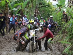 Harmonisasi TNI-Polri di HUT Ke-79 TNI, Kapolres bersama Dandim Olahraga dan Trabas Trail Bersama,  Perkuat Sinergi di Simalungun.