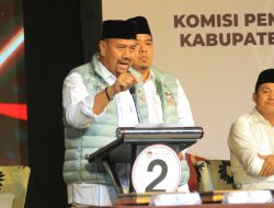 Debat Calon Bupati Batu Bara, 02 Melenggang, 01 03 Saling Serang