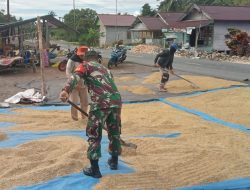 Kolaborasi Babinsa Koramil 1311-04/Lembo dan Bhabinkamtibmas Latih Linmas Desa Lemboroma Tingkatkan Kapasitas dan Kesiapan Hadapi Pilkada*