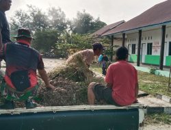 BABINSA KORAMIL 1311-05/MORI ATAS LAKSANAKAN KERJA BAKTI DI DESA LEMBONTONARA KABUPATEN MOROWALI UTARA*