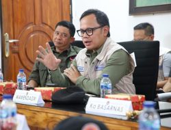 Wamendagri Bima Pastikan Hak Pilih Pengungsi Erupsi Gunung Lewotobi Terfasilitasi dengan Baik*
