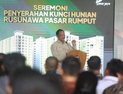 Hadiri Penyerahan Kunci Hunian Rusunawa Pasar Rumput, Mendagri Dorong Pemda Adopsi Program Perumahan Murah DKI.