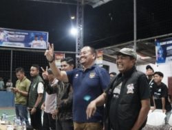 32 Tim Bahagia Cup Buka Turnamen Futsal di Desa Gambus Laut Kecamatan Lima Puluh Pesisir.