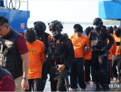 64 Orang Pindahkan Nara Pidana Resiko Pali Tinggi Ke Nusa Kambangan Untuk Cegah Berantas Narkoba.