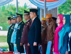 Peringati Hari Pahlawan, Pj. Bupati Heri Serahkan Bantuan Bedah Rumah.