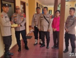 Kepedulian Polri Terhadap Sesama: Kapolsek Perdagangan Berikan Tali Asih kepada Personil yang Sakit