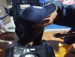 Ular Cobra Bersarang di Jok Motor Warga Cilacap, Damkar Evakuasi
