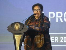 Wamendagri Ribka Haluk Tekankan Pentingnya Pemanfaatan Teknologi Digital untuk Inovasi Pemerintahan.