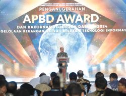 Kemendagri Beri Apresiasi kepada Daerah dengan Realisasi APBD dan Rasio Belanja terhadap Pendapatan Tertinggi*