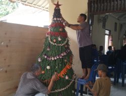 Unik! Pohon Natal dari Sayuran Buatan Umat Gereja di Jeruklegi Cilacap