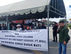 PT multi mas nabati Asahan Kuala Tanjung tidak respon masyarakat gelar aksi demo