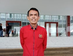 Ketua PWI Batu Bara Mengatakan Terkait Media Jangan Tembang Pilih Kasi Apa Lagi Ada Media Dari Luar Batu Bara.Tutup Media Luar Yang Kerja Sama Dengan Pemkab Batu Bara.