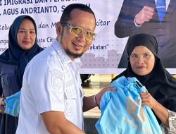 Lapas Labuhan Ruku Salurkan Bantuan Sosial 100 Paket Kepada Keluarga Warga Binaan dan Masyarakat Sekitar
