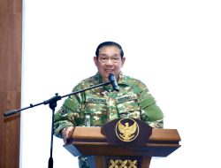 Presiden ke-6 RI SBY Ajak Kepala Daerah Tingkatkan Perekonomian untuk Sejahterakan Rakyat*