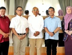 Bupati Simalungun dan Wakil Bupati Terima Audiensi Tim Pengusung Tuan Rondahaim Saragih Garingging Menjadi Pahlawan Nasional.