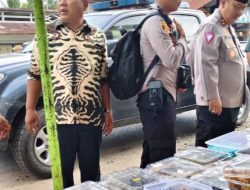 Janwaris Gultom, Dampingi Kapolres Simalungun, Tinjau Wardhan PKK Nagori Balimbingan.