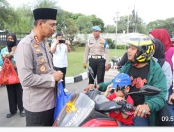 Tingkatkan kebersamaan di Bulan Ramadhan, Polres Metro Tangerang Kota Berbagi Takjil dan Berbuka Puasa Bersama Media*