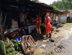 Gegara Puntung Rokok, Warung Milik Warga di Cilacap Hangus Terbakar