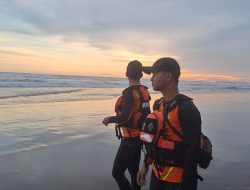 3 Remaja Terseret Ombak di Pantai Karangpakis Cilacap, 2 Selamat 1 Hilang