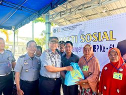 Sambut HBP Ke-61, Lapas Labuhan Ruku Bagikan 138 Paket Sembako Kepada Keluarga Warga Binaan dan Masyarakat Sekitar.