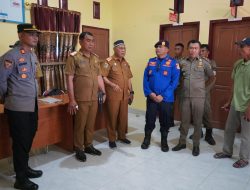 Polres Morowali dan Pemkab Morowali Berhasil Buka Penyegelan Kantor Desa Lahuafu