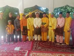 Sembilan zuriat kedatukan lima puluh gelar halal bihalal dan baca Yasin doa’ bersama di kubah Kuala gunung