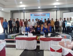 Prof.Dr.Muhammad Nur Dea,Guru Besar Universitas Diponegoro,Bersama Prof Ilmi Balik Kampung Bolo Kampung.