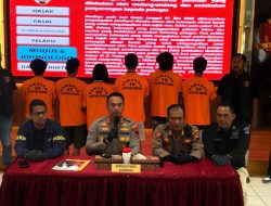 Polisi tetapkan 6 orang kelompok anarko sebagai tersangka dalam aksi mayday rusuh di Semarang*
