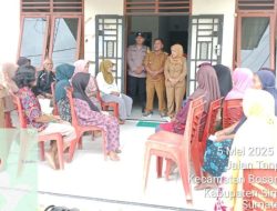 Bhabinkamtibmas Polsek Bosar Maligas Pantau Penyaluran BLT Dana Desa di
