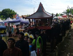 Cara Unik Warga Pesanggrahan Cilacap, Bayar PBB Melalui Tradisi Bobok Bumbung