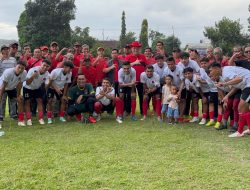 Legislator Anas Apresiasi DPC PDIP Cilacap Juara Grup G dan Lolos Perempat Final Soekarno Cup 2025