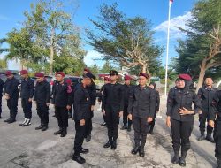 Kalapas Labuhan Ruku Apel di Lapangan Dengan Cara Pemeriksaan Kerapian Petugas Yang Ada di Lapas Batu Bara