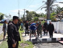 Lapas Labuhan Ruku Wujudkan Pemasyarakatan yang Bermanfaat Lewat Aksi Bersih-Bersih Parit.